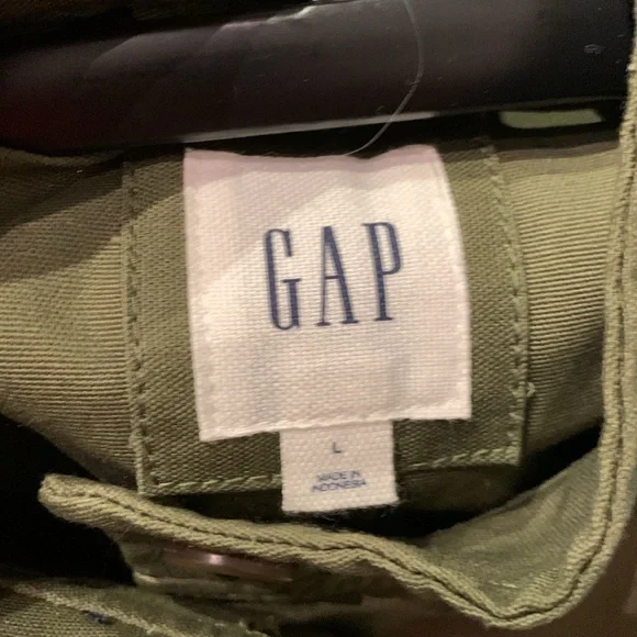 GAP Olive denim jacket FINAL PRICE!! - Picture 6 of 6